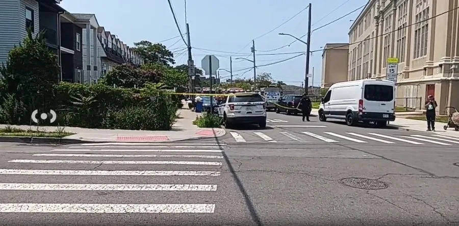 Queens man shot by police charged with killing sister and mother: NYPD