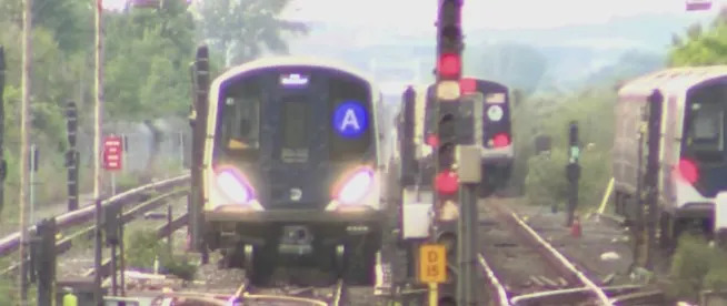 Teenage girl hurt while subway surfing in Queens