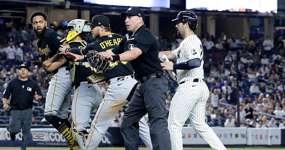 Benches clear in the Bronx after Jose Caballero and Dennis Santana have words – TSN