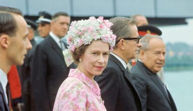 The Queen’s Maple Leaf Style: A romantic floral outfit for Expo 67