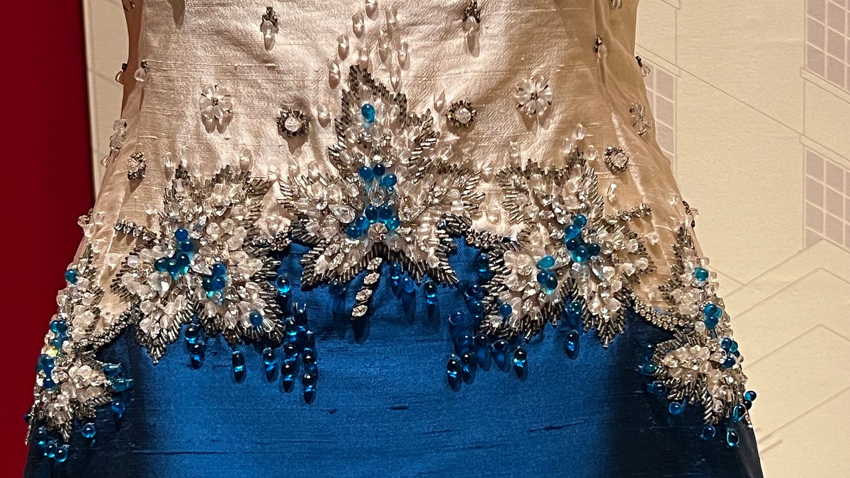 The Queen’s Maple Leaf Style: The Centennial maple leaf gown
