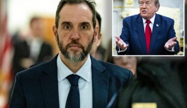 Jack Smith team read messages between Trump officials, dozens of lawmakers of both parties
