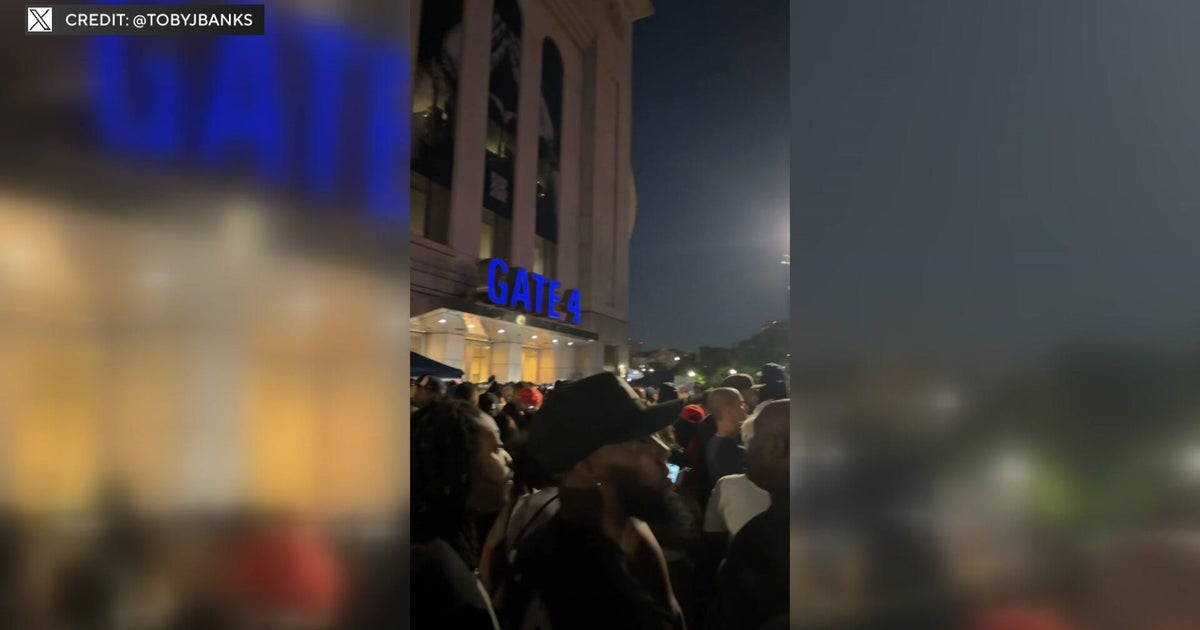 Final Jay-Z concert at Yankee Stadium delayed for hours after confusion outside gates, fans say