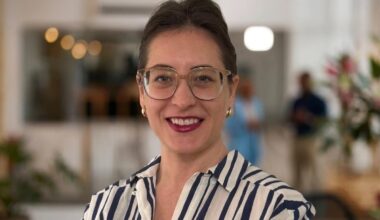 Brooklyn Librarian Honored For Expanding Library Card Access