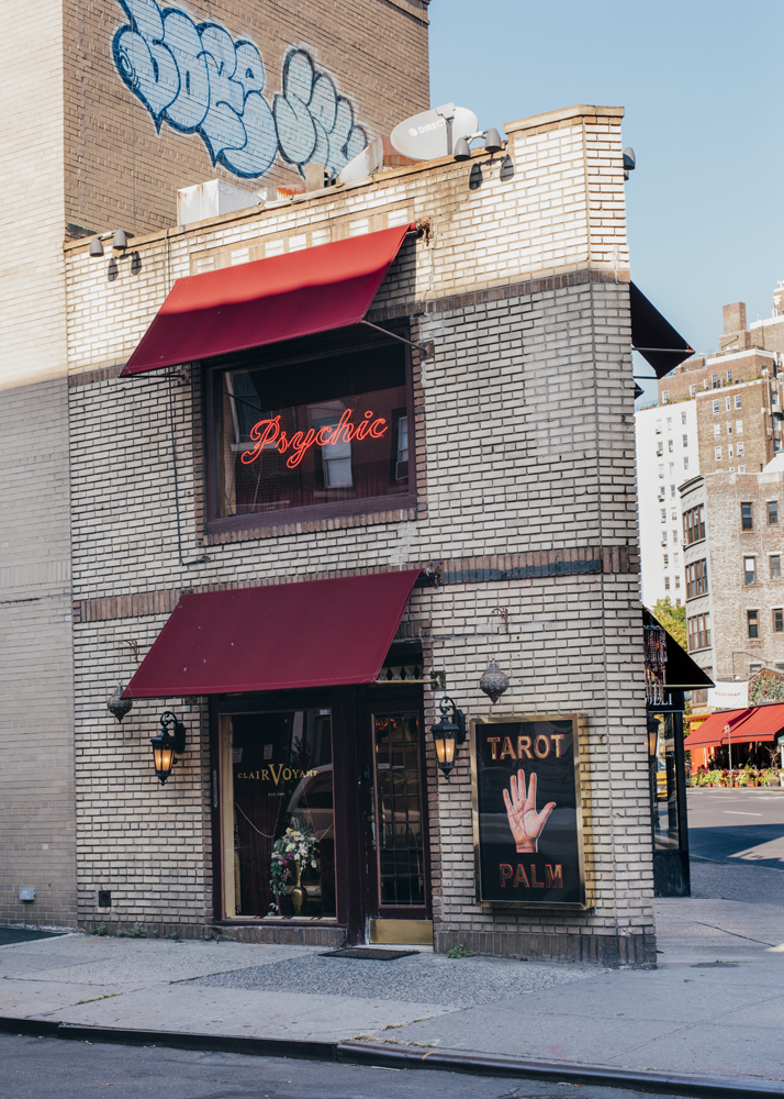 Dab Hand: The Enduring Allure of New York's Mystics