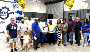 CARSTAR Brooklyn, Allstate Donate Recycled Ride to Brooklyn, N.Y. Mom