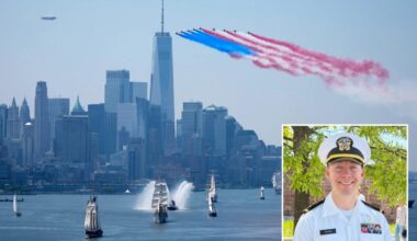 Active duty Naval officer from Seattle thrilled by patriotism in NYC