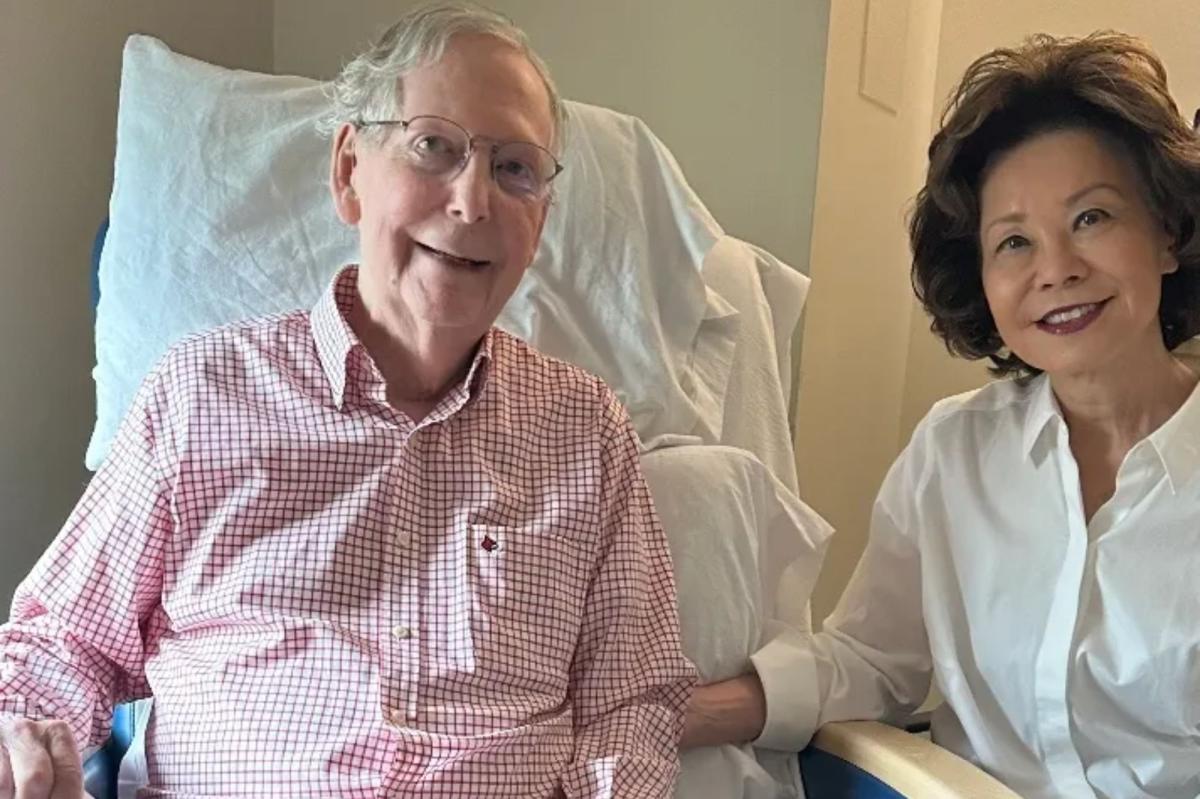 Sen. Mitch McConnell, 84, breaks silence on mystery ailment with photo after hospital stay, questions about health