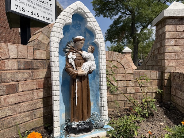 Police Nab Suspect in Thefts of Religious Statues in Queens