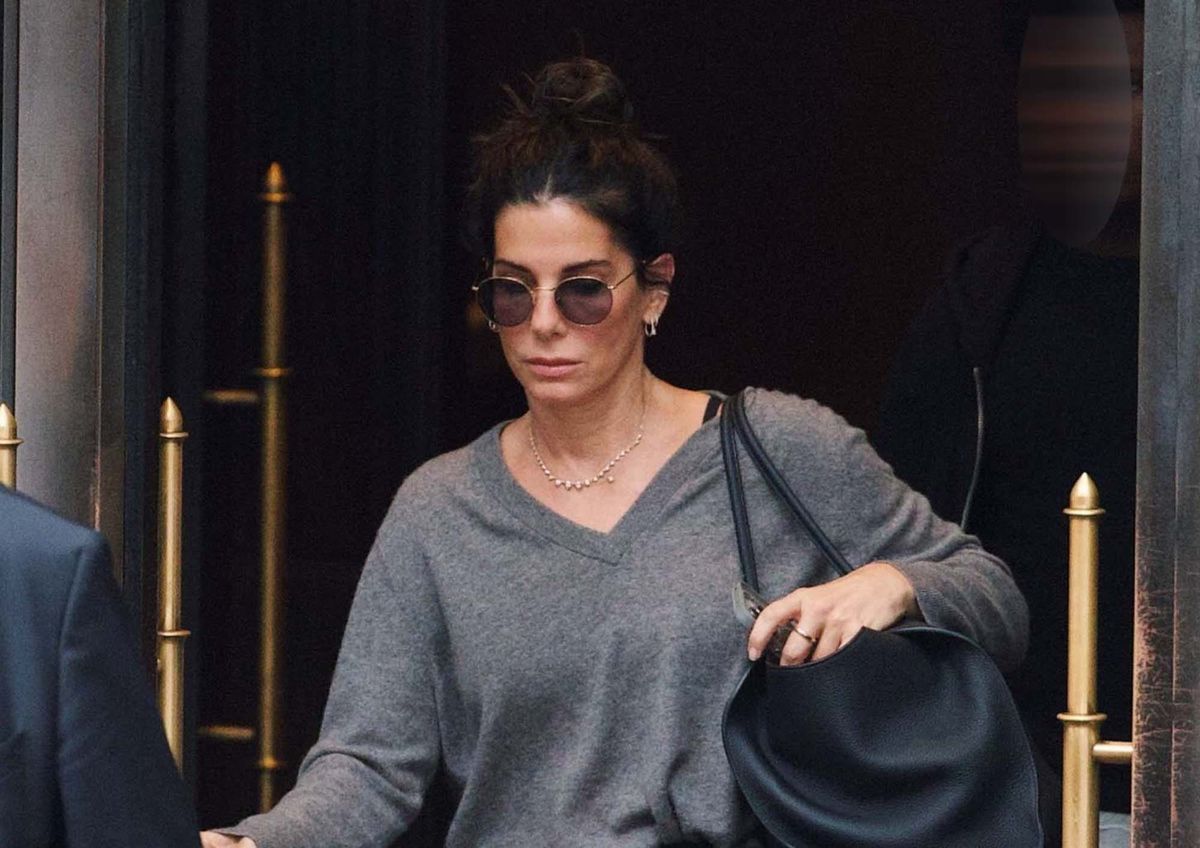 Is Sandra Bullock in New York City for Practical Magic 2 promo?