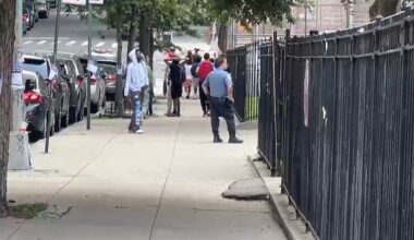 News 12 | Bronx | 2 School Aides Slashed By Student At Bronx High School