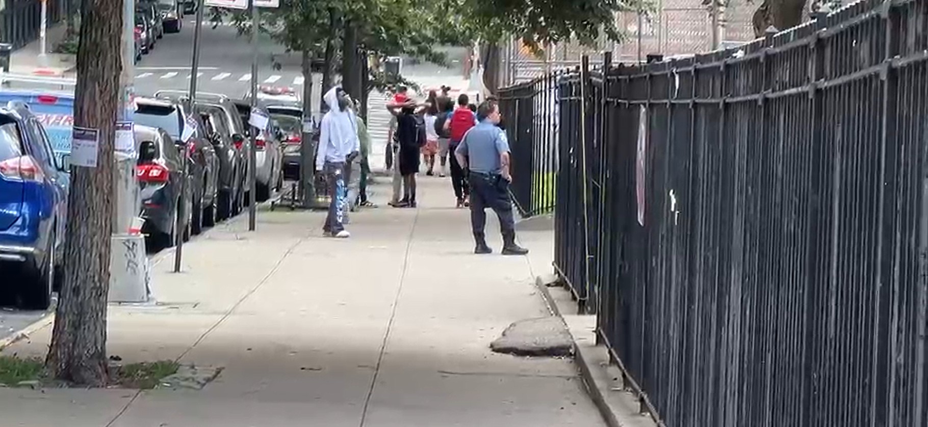 News 12 | Bronx | 2 School Aides Slashed By Student At Bronx High School