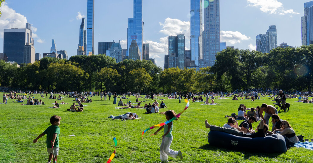New York City Travel Guide: What to See, Visit and Do