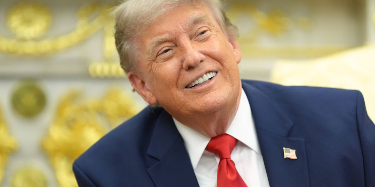 Trump rings Wall Street's opening bells as he ties his presidency to stock market gains