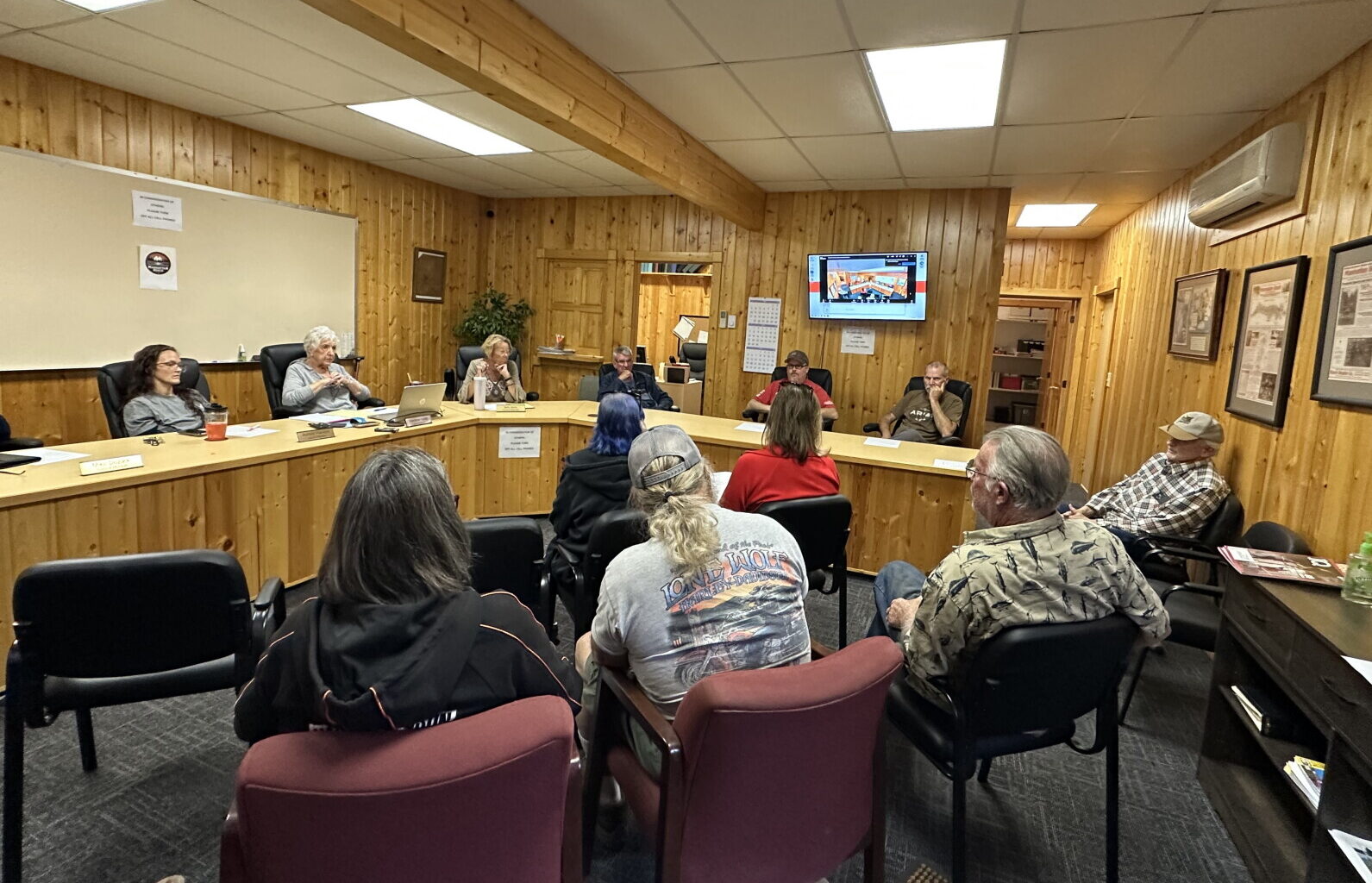 Manhattan Beach council interviews two candidates for vacant mayor seat - Pine and Lakes Echo Journal