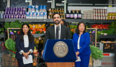 Mamdani Plans to Offer 30% Discount on Meat and Produce at City-Owned Grocery Stores