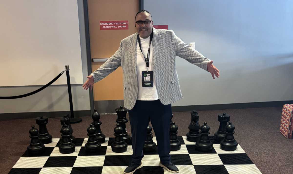 Bronx poet Wilfredo Laracuente awarded prize by the Mayor’s office for poem on life after incarceration – Bronx Times