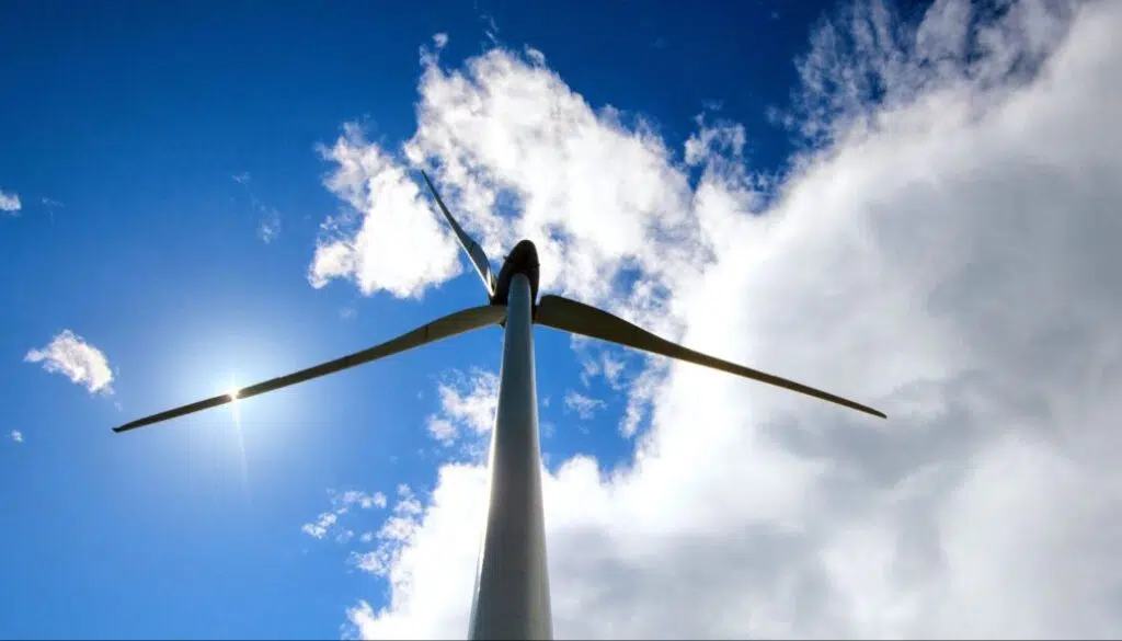 Public Housing to be powered by Queens County wind project