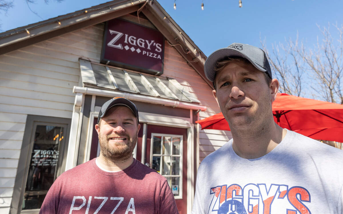 Ryan, left, and Jamie Verbeckmoes opened the first Ziggy’s Pizza in Clifton Square in 2012.