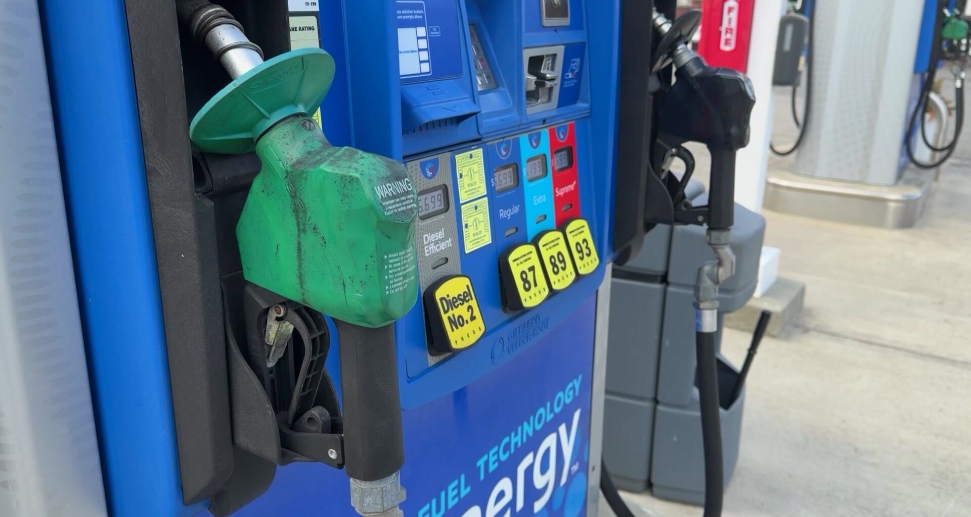 News 12 | Westchester | Gas Prices Rise Across Connecticut And New York As Labor Day Travel Season Approaches