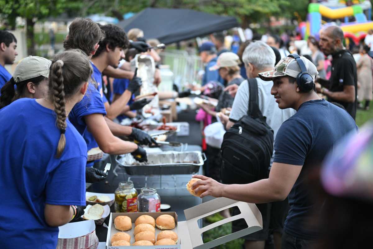 Queens police precincts celebrate National Night Out Against Crime – QNS