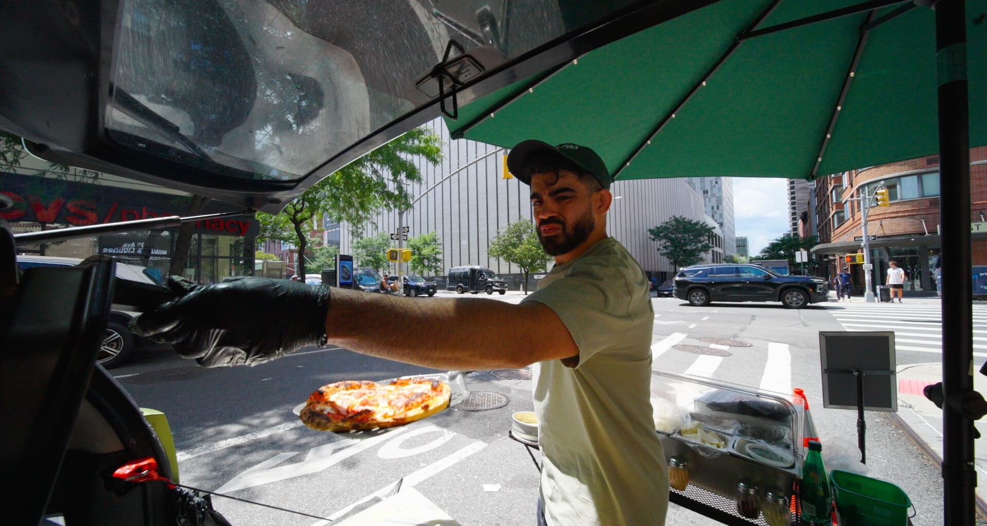 38-year-old runs a mobile pizzeria out of his Smart car in New York City