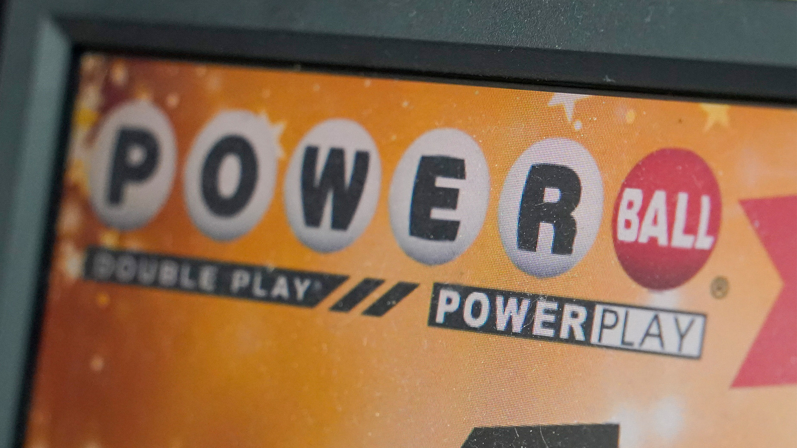 Powerball jackpot rises to $975M after Monday night's drawing ends without a big winner