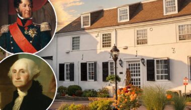 Third oldest home in New York lists for sale