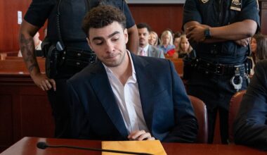 Luigi Mangione prosecutors push back on defense media access claims