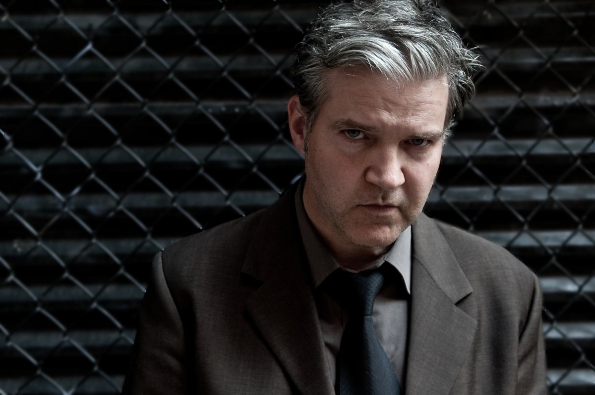 Lloyd Cole – The Queen’s Hall, Edinburgh – Live Review – 2/08/26 – No More Workhorse