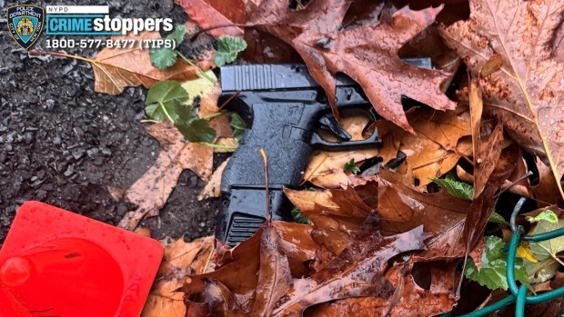 The glock recovered after cops shot Chase Lackard, who pulled a gun on NYPD officers behind the Stevenson Common at 755 White Plains Road in the Bronx on Nov. 22, 2024. (NYPD) 