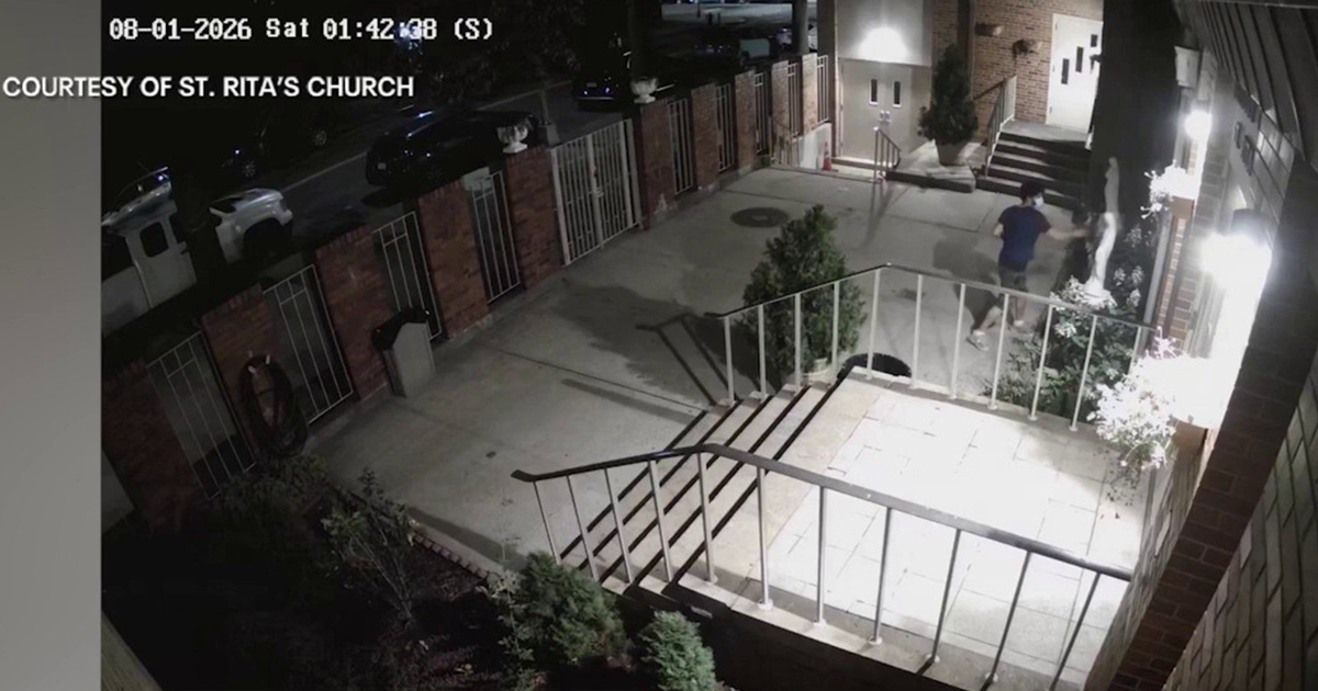 NYPD: Church vandal smashes Mother Mary statue in possible hate crime