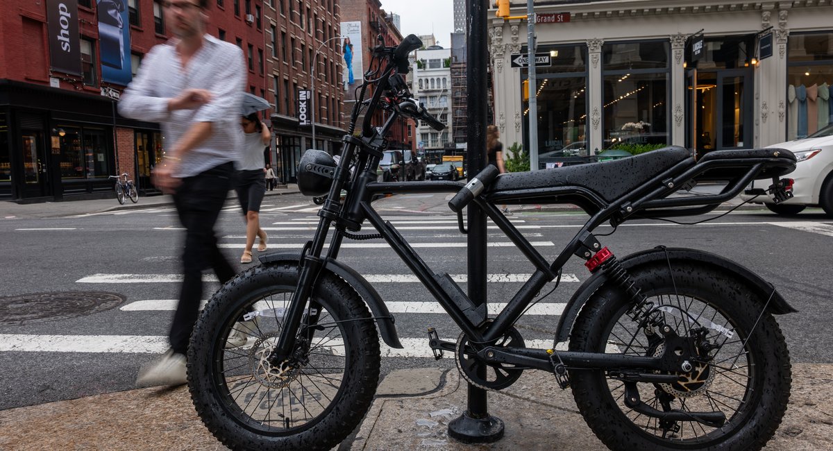 Will the Mamdani-Menin rivalry boost regulations of e-bikes in NYC?