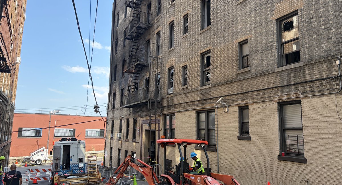 Dozens displaced in aftermath of Bronx fire that killed 40-year-old man