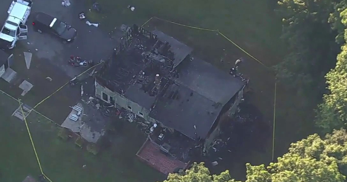Manhunt in Greenville, NY, house fire; Suspect 'armed and dangerous'