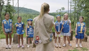 ‘Cookie Queens’: The Sweet And Ruthless Business Of Girl Scout Cookies