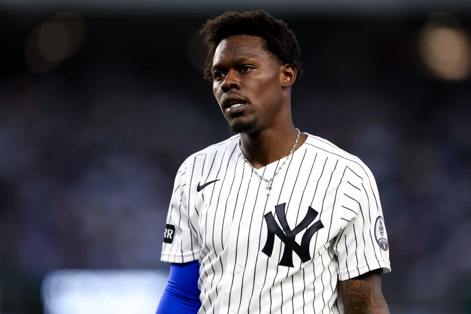 Los Angeles Dodgers v New York Yankees