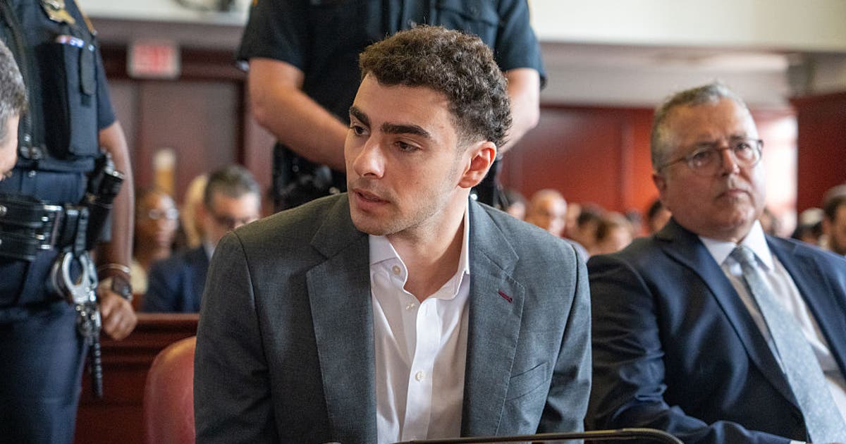 Luigi Mangione expected to plead guilty on federal charges: What it could mean for his state case