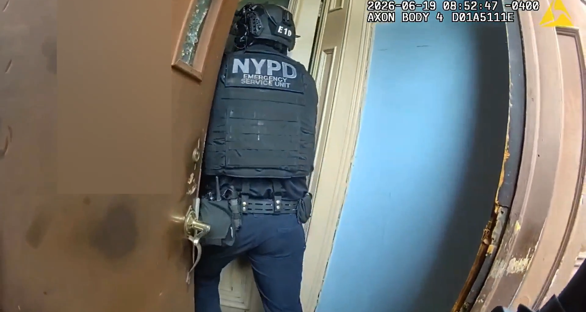 News 12 | Brooklyn | Newly Released Body Cam Footage Of Police Involved Shooting In Bed Stuy