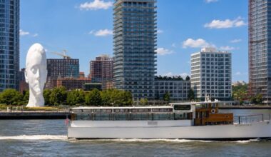 First Look - The Unframed City: Waterfront Art Cruise