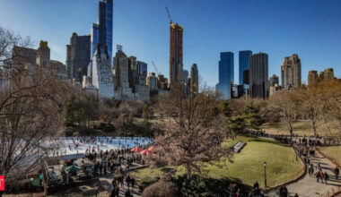 Billionaire Ken Griffin’s $238 million Manhattan penthouse is one of the most expensive homes ever sold in the US: Inside the sprawling 23,000-square-foot residence with 16 bedrooms and 17 bathrooms