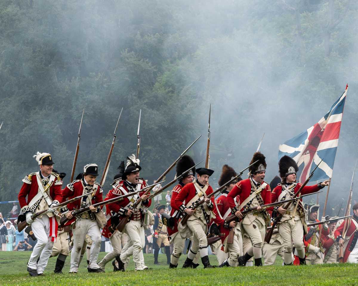 SEE IT: Battle of Brooklyn comes alive with reenactment in Prospect Park • Brooklyn Paper