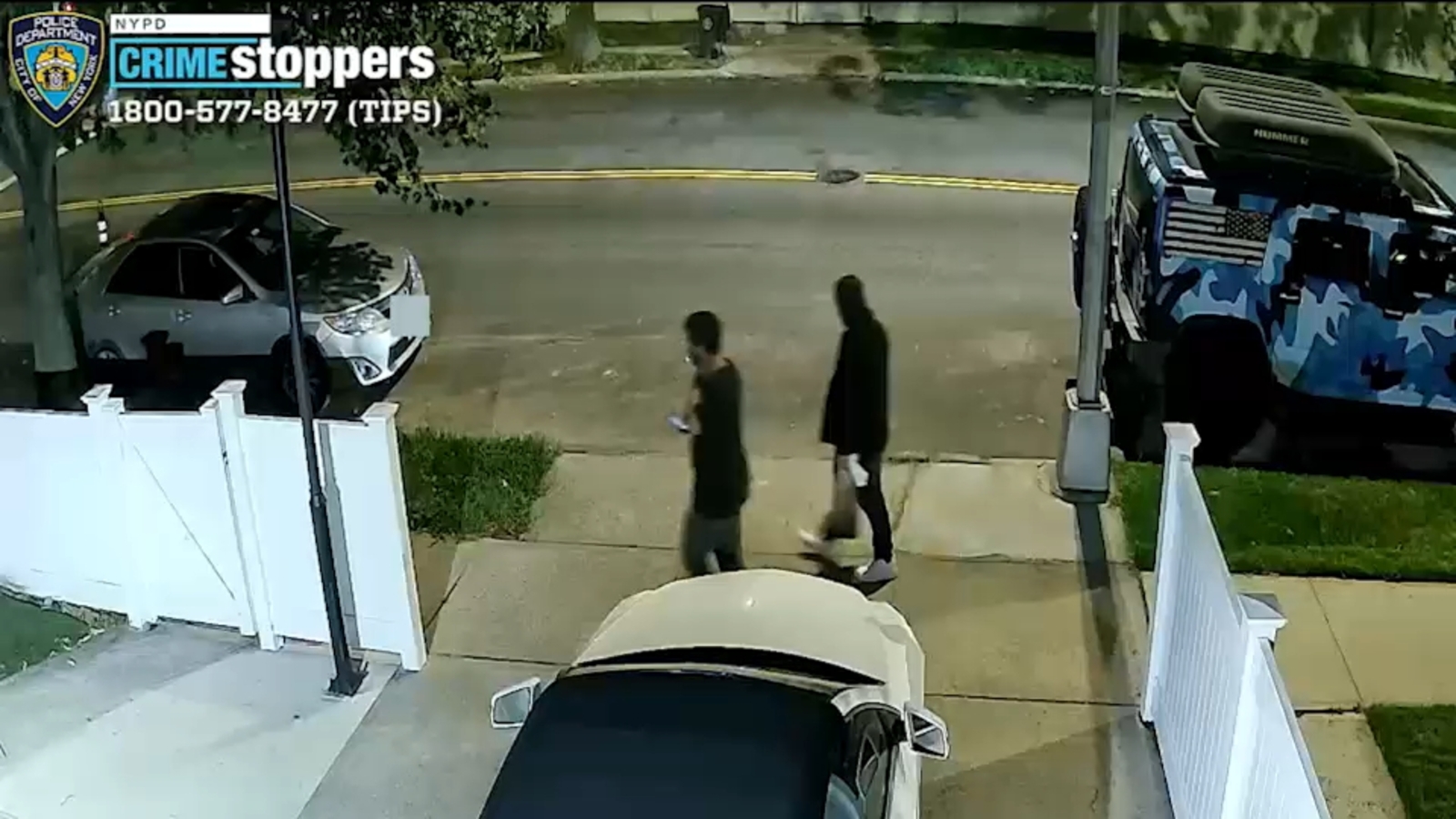 NYPD searching for suspects who threw feces, motor oil at 2 Queens synagogues in July