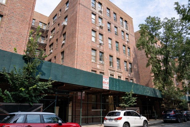 Riley Billingslea, 15, was fatally shot in the head in the Castle Arms apartment building on Claflin Ave. near W. 197th St. in the Bronx on Wednesday, Aug. 12, 2026. (Theodore Parisienne / New York Daily News)