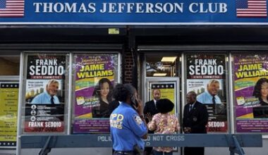 Brooklyn Dems pass rules to stymie reformers