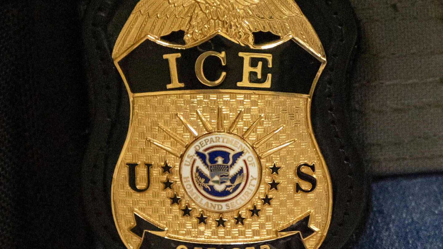 Hochul, James sue Rensselaer County Sheriff's Office for refusing to end ICE agreement