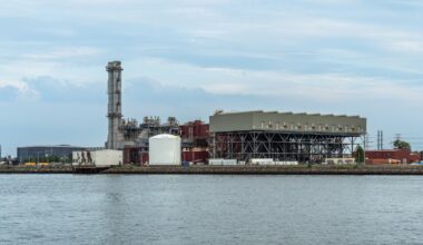 Lawsuit claims Rikers staff shackled pregnant woman, violating state and federal law
