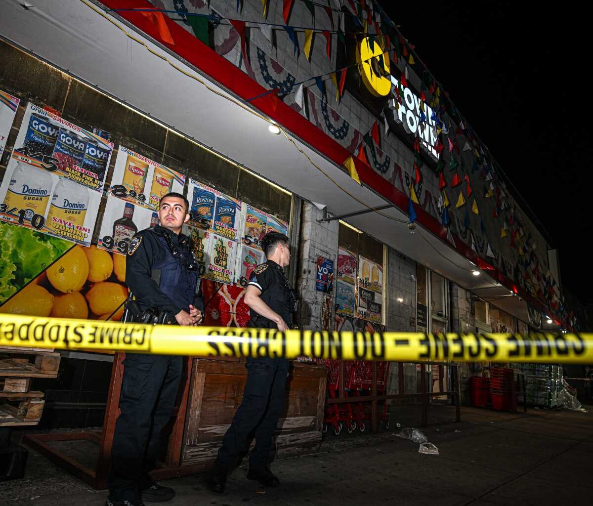 Two teens charged for stabbing 13-year-old boy outside of Bronx supermarket