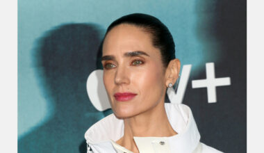 Jennifer Connelly’s Brooklyn living room embraces timeless quiet luxury