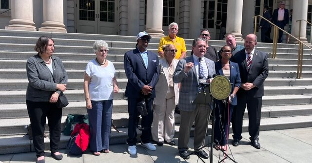 Many Questions, but Few Answers, at Hearing About N.Y.C. Second-Home Tax